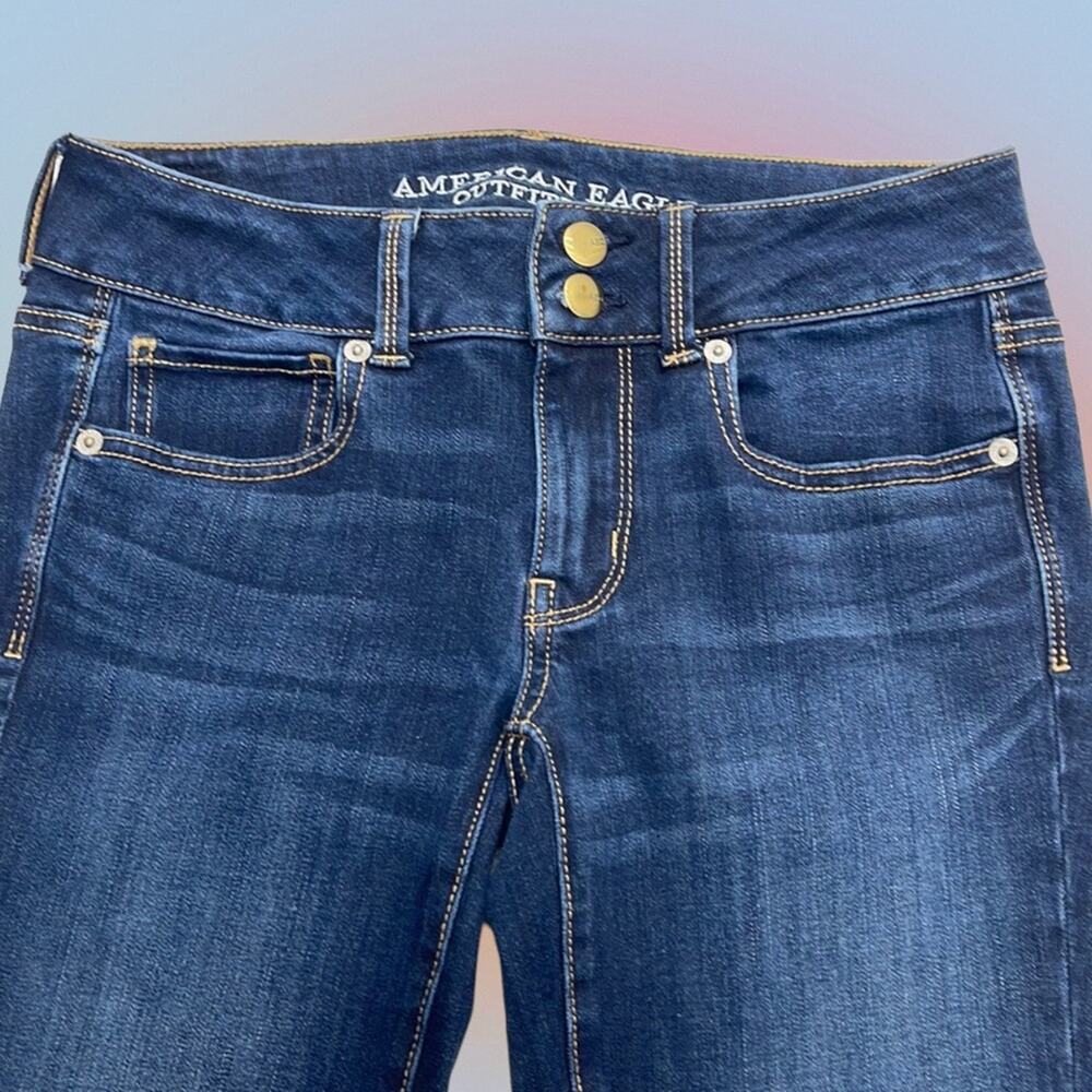 AMERICAN EAGLE Women’s 4 ARTIST CROP Blue Jeans - Picture 1 of 4